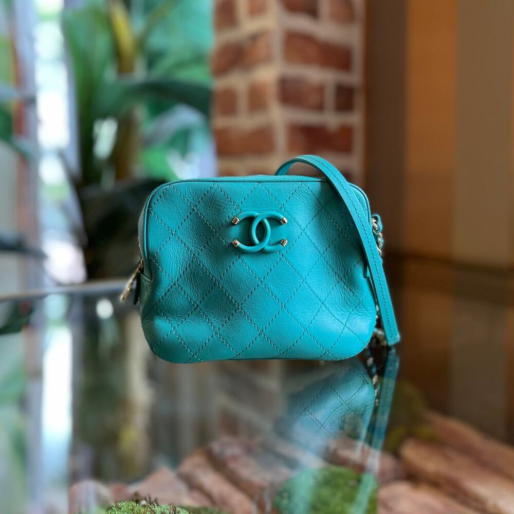 CHANEL Camera Case Turquoise Enamel Stitched Calfskin CC Crossbody